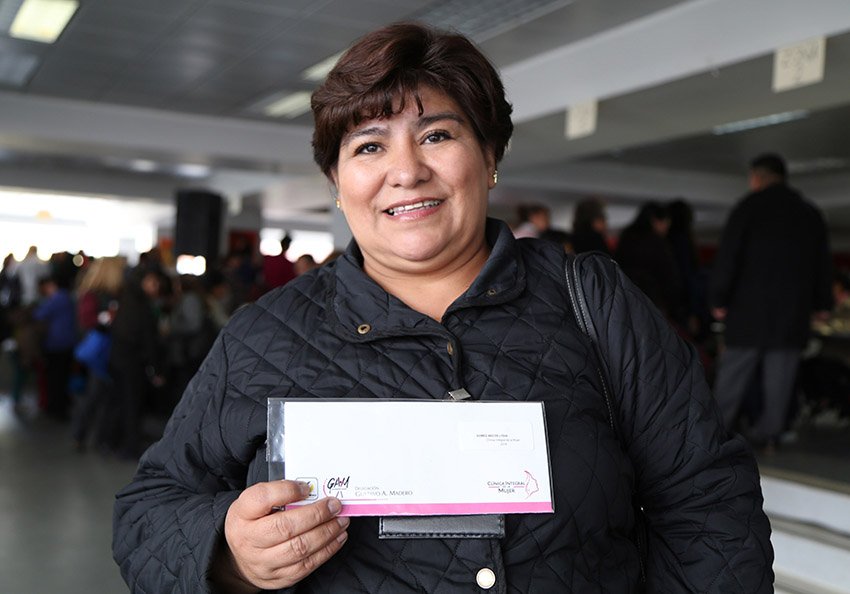 CONTINÚA EN GAM ENTREGA DE TARJETAS A PACIENTES DE LA CLÍNICA INTEGRAL DE LA MUJER