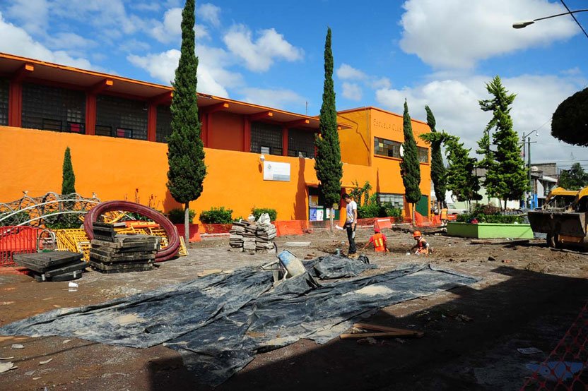 V. CARRANZA CONSTRUYE NUEVA PLAZA CÍVICA a€œAQUILES SERDÁNa€