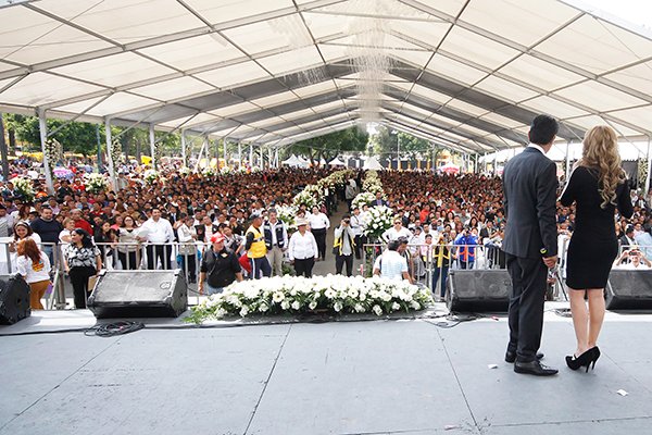 805 PAREJAS DIERON EL SÍ, EN LA EXPLANADA DEL JARDÍN CUITLÁHUAC.