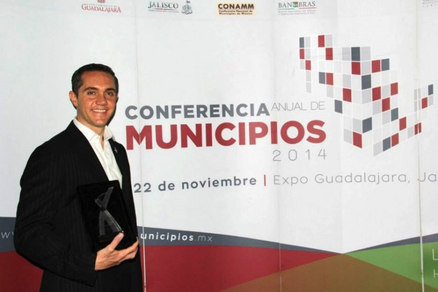 CUAJIMALPA RECIBE PREMIO a€œAL BUEN GOBIERNO Y MEJOR DELEGACIÓN DE LA CIUDAD DE MÉXICO 2014a€
