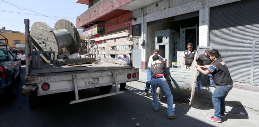 COMBATE CUAUHTÉMOC OBSTRUCCIÓN DE LA VÍA PÚBLICA