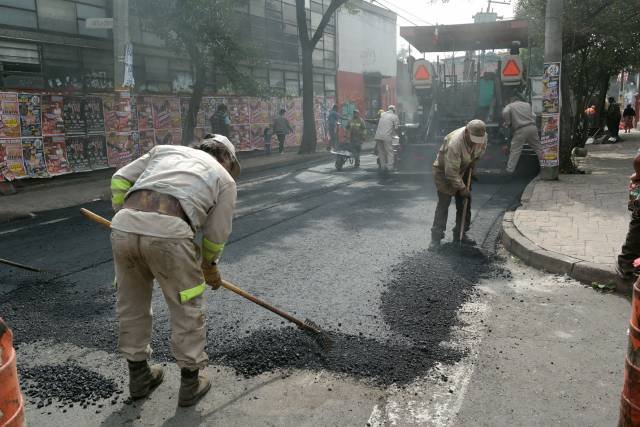 REPAVIMENTAN CALLES DE AZCAPOTZALCO