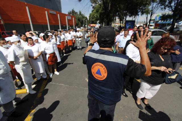 EVALÚAN ACTUACIÓN DE RESTAURANTES ANTE INCENDIOS