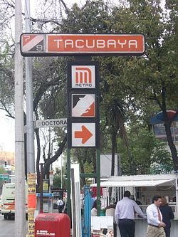 MIGUEL HIDALGO RETIRA COMERCIOS IRREGULARES Y LIMPIA TACUBAYA