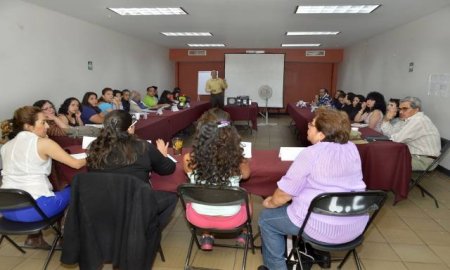 IMPARTE AZCAPOTZALCO TALLER DE CALIDAD EN EL SERVICIO