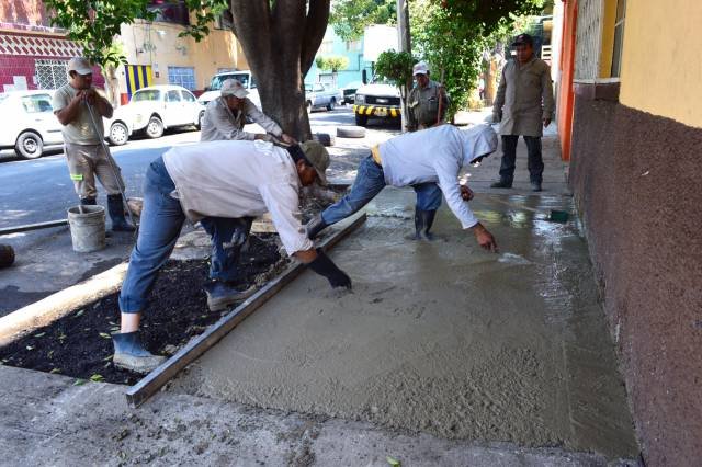 CONCLUYEN BANQUETAS Y GUARNICIONES DE PRESUPUESTO PARTICIPATIVO