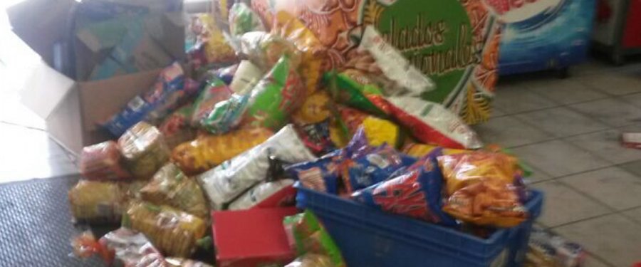 Destruyen casi una tonelada de productos caducos en minisúper de Delegación Cuauhtémoc