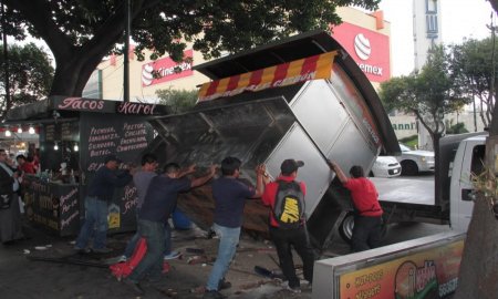 REALIZA BJ NUEVO OPERATIVO CONTRA AMBULANTES EN COLONIA DEL VALLE