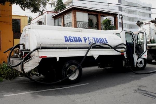 CON CARROS TANQUE, APOYARÁN EN BENITO JUÁREZ LA REDUCCIÓN DE AGUA POTABLE DE ESTE FIN DE SEMANA