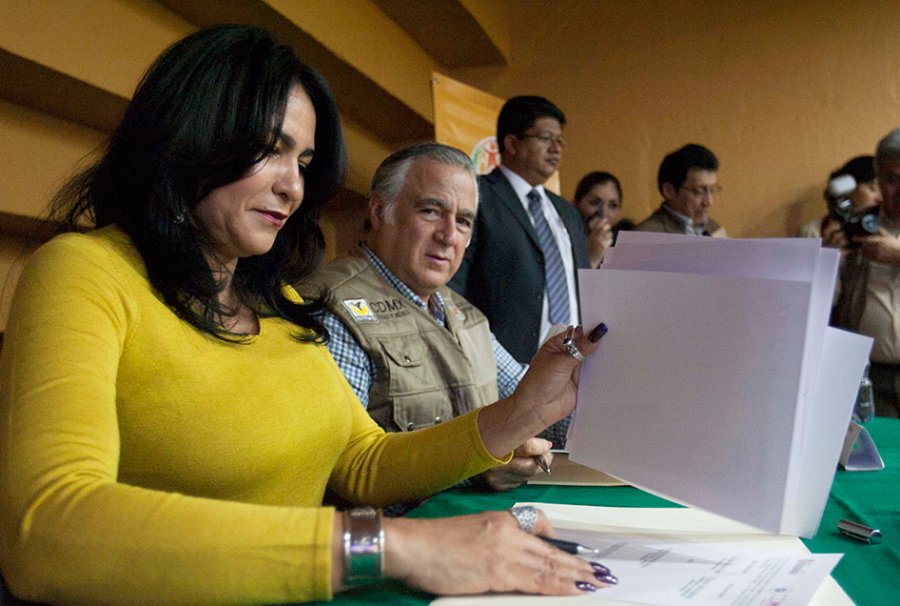 DIONE ANGUIANO FIRMA CONVENIO PARA PROMOVER EL TURISMO EN IZTAPALAPA.