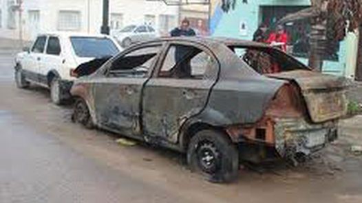 DEMANDAN OPERATIVO PARA RETIRAR AUTOS MAL ESTACIONADOS Y ABANDONADOS