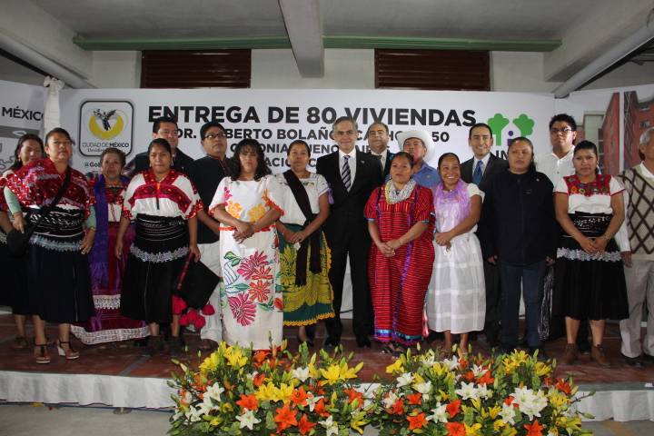 Entrega Mancera 80 viviendas para 300 familias de los pueblos indígenas en el DF