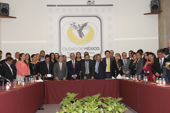 Respaldan delegados y legisladores de Izquierda a GDF a impulsar Reforma Política