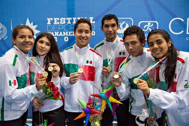 Esgrima mexicana imponente en el Festival Deportivo Panamericano 2014