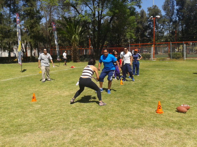 Capacita NFL a entrenadores del Torneo Tochito 2015