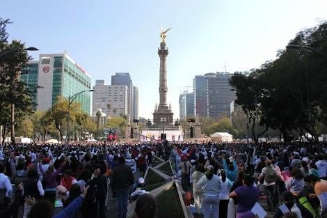 Buscarán CDMX y la India Mega Clase de Yoga