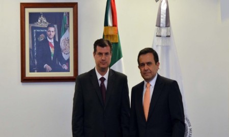 Toma posesiÃ³n JosÃ© Rogelio Garza como Subsecretario de Industria y Comercio