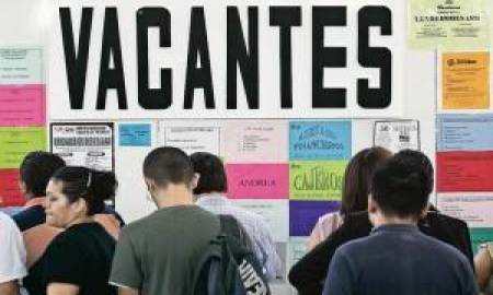 56% de profesionistas desempleados son menores de 30 aÃ±os