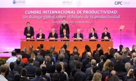 MODERA ILDEFONSO GUAJARDO LA MESA â€œLECCIONES DEL SECTOR PRODUCTIVOâ€ EN LA CUMBRE INTERNACIONAL DE PRODUCTIVIDAD