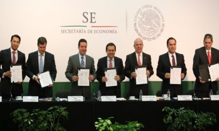 SE FIRMA CONVENIO DE CONCERTACIÃ“N PARA LA MEJORA CONTINUA DE PRÃCTICAS COMERCIALES COMPETITIVAS