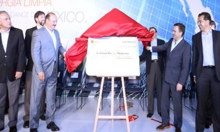 INAUGURAN PRIMERA PLANTA DEDICADA A LA FABRICACIÃ“N DE PANELES FOTOVOLTÃICOS EN MÃ‰XICO