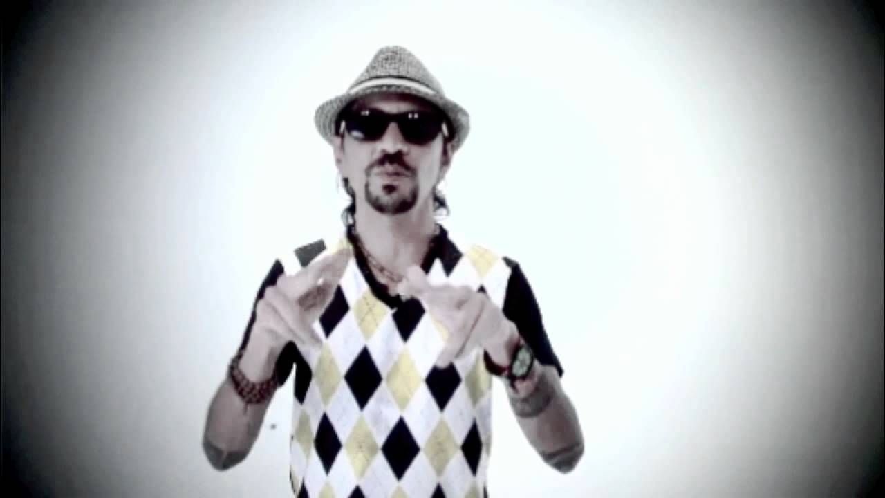 Roco Pachukote estrena video