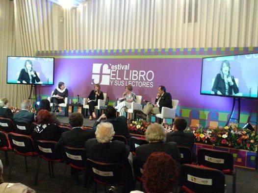 EN MÉXICO LA LECTURA HA ESTADO LIGADA A LA OBLIGATORIEDAD, Y NO ES LA MEJOR MANERA DE FORMAR LECTORES.