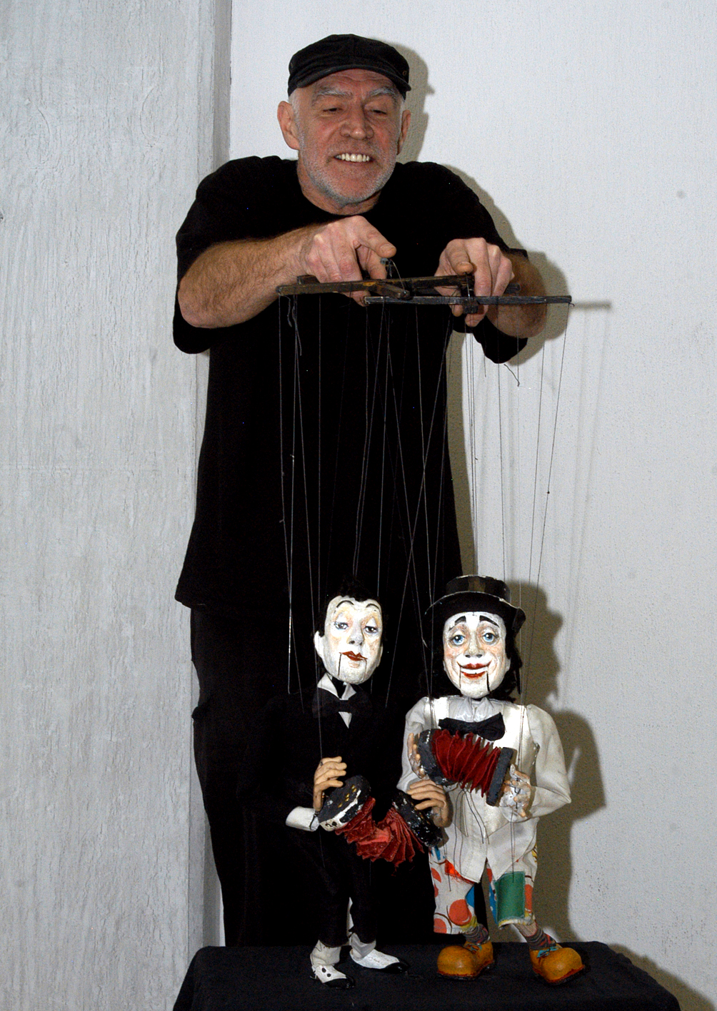 Actuará Leonid Kondakov con sus marionetas por primera vez en México