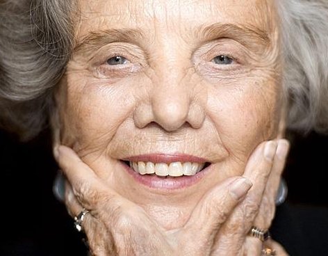 CON UN HOMENAJE A ELENA PONIATOWSKA, CONCLUYE HOY LA XIV FERIA INTERNACIONAL DEL LIBRO EN EL ZÓCALO