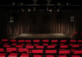 Obras divertidas y reflexivas durante mayo en el Teatro Sergio Magaña y el Foto A Poco No