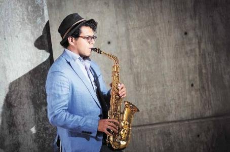 CAUTIVA A PÚBLICO ORQUESTA NACIONAL DE JAZZ DE MÉXICO EN SU PRIMER CONCIERTO