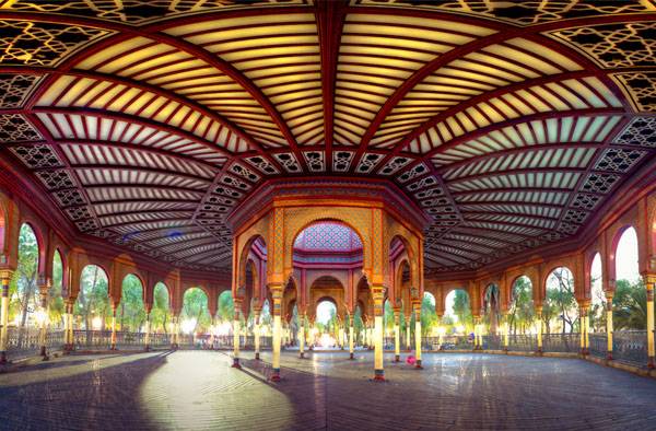 Kiosco Morisco recorre el mundo con música
