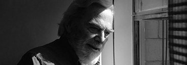 LAMENTA EL SECRETARIO DE CULTURA EDUARDO VÁZQUEZ MARTÍN LA MUERTE DEL POETA ARGENTINO HUGO GOLA