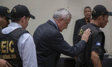 ENCARCELAN AL EXPRESIDENTE DE GUATEMALA OTTO PÃ‰REZ 