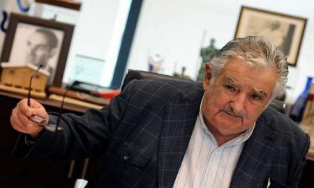 MUJICA HACE UN LLAMADO URGENTE A LA PAZ Y CONTRA EL INCREMENTO DE LA TENSIÃ“N INTERNACIONAL 