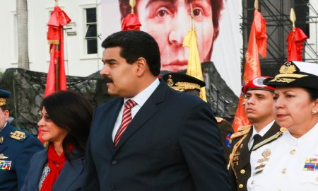  MADURO CRITICA QUE LA DERECHA SILENCIA ROL DE LA FANB EN BATALLA CONTRA EL CONTRABANDO