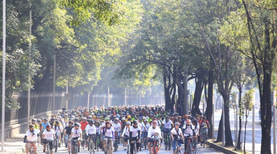 Participan más de ocho mil 300 ciclistas en segunda rodada por Día Mundial de la Bicicleta