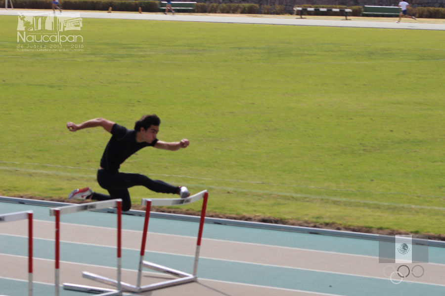 GRAN SÍMBOLO DE DEPORTISTAS NAUCALPENSES EN OLIMPIADA NACIONAL