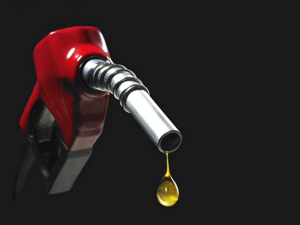 En 2015 concluirán gasolinazos, promete Luis Videgaray