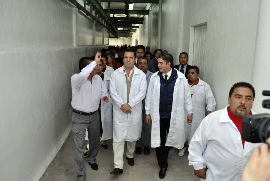 ESTRENA NAUCALPAN CENTRO DE CÁRNICOS