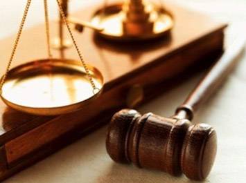 Asesoría jurídica pública para jóvenes