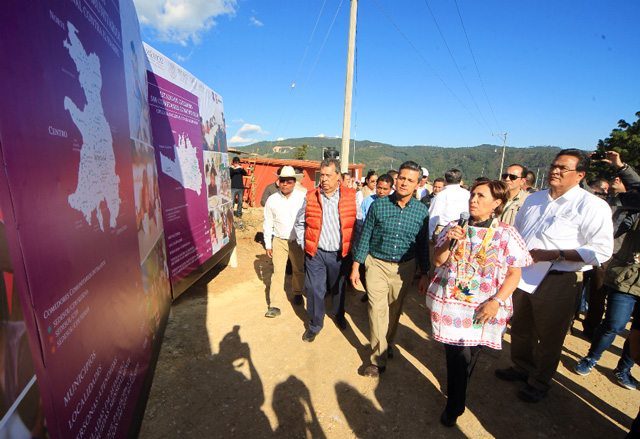 El derecho a la alimentación, compromiso cumplido en Guerrero: Rosario Robles