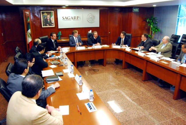Fortalecerán SAGARPA y gobierno de Baja California la coordinación institucional a favor de la producción agropecuaria y pesquera