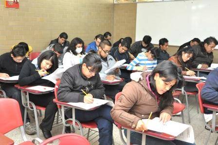 Analizar viabilidad de examen único de admisión para nivel superior