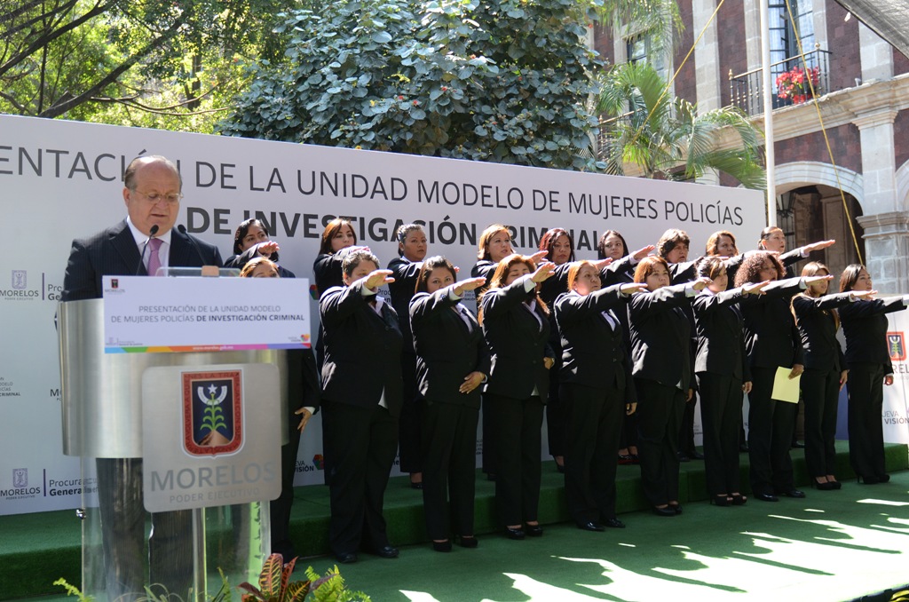 Presenta el gobernador Graco Ramírez la Unidad Modelo de Policías Mujeres de Investigación Criminal