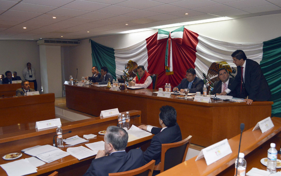 APRUEBA EL CABILDO DE NAUCALPAN PROYECTO DE PRESUPUESTO PARA 2014