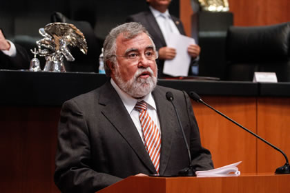 Entrevista realizada al senador Alejandro Encinas Rodríguez, del Grupo Parlamentario del PRD