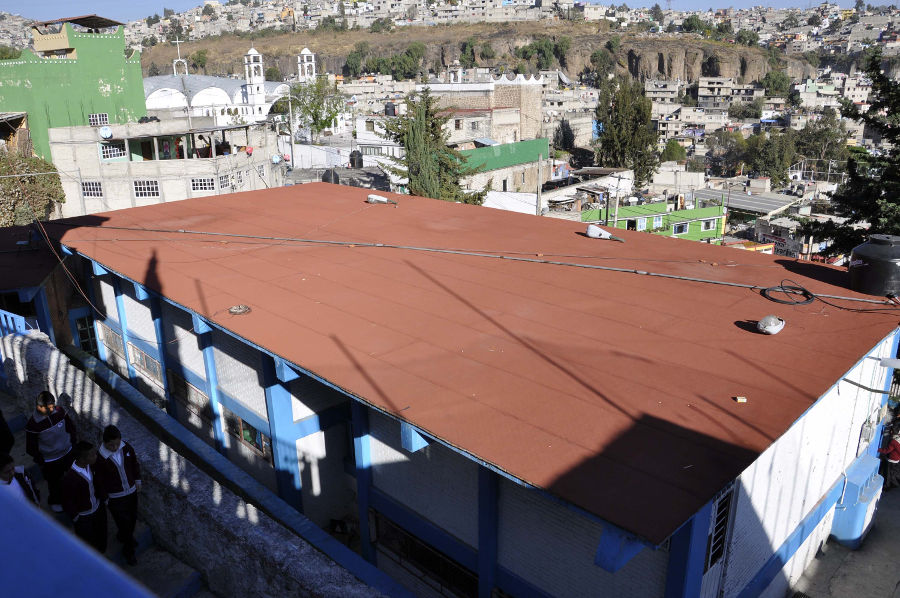 CUMPLE DSG COMPROMISO CON ALUMNOS DE SAN LORENZO TOTOLINGA