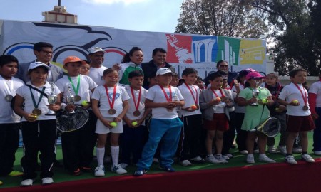 ACTIVAN A 10 MIL NAUCALPENSES CON: Â“Tenis va a tu EscuelaÂ”