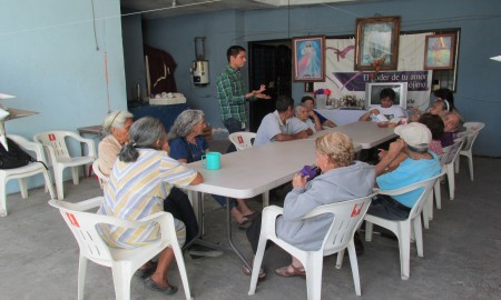 Imparten charlas de prevenciÃ³n del maltrato a adultos mayores